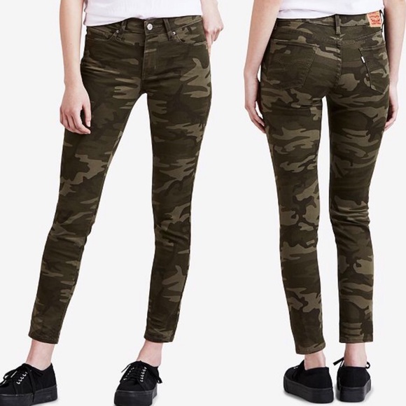 Camo Print Skinny Ankle Jeans 